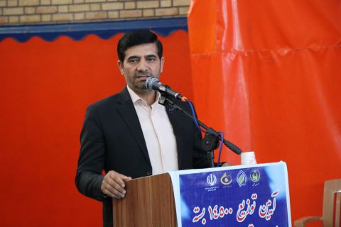 گزارش تصویری – آیین توزیع ۱۴ هزار ۵۰۰ بسته لوازم تحریر بین دانش آموزان کمیته امداد خراسان شمالی- سه 